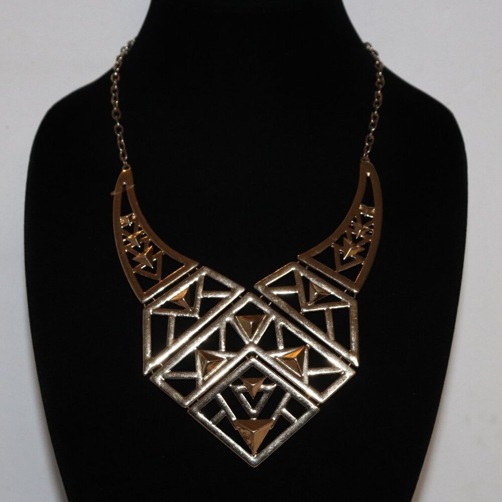 Beautiful gold bib style statement necklace 16-18"
